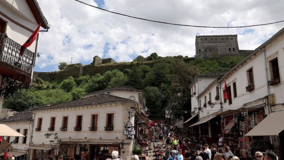 Kontributi i Turizmit në ekonomi rritet ndjeshëm, 52.8 për qind krahasuar me 2019